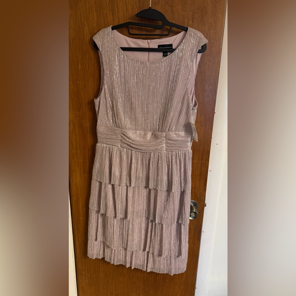 NWT Connected Apparel Size 14 Dusty Rose Tiered Sheath Cocktail Dress